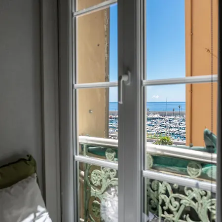 Apartment Les Sablettes - Vieille Parking Bord De Menton