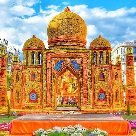 Les Sablettes - Vieille Parking Bord De * Menton